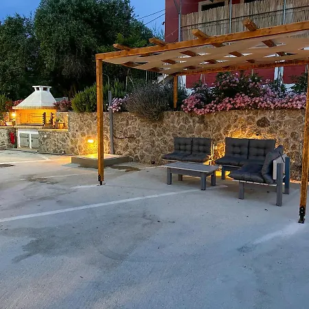 Gialos House Σπίτι διακοπών Αγία Πελαγία Χλωμού