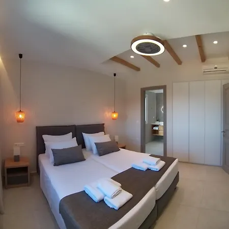 Gialos House Αγία Πελαγία Χλωμού