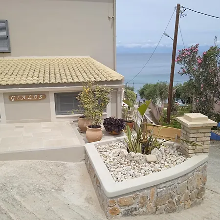 Σπίτι διακοπών Gialos House Αγία Πελαγία Χλωμού